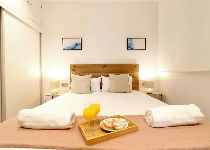 Reina Sofia Suite I